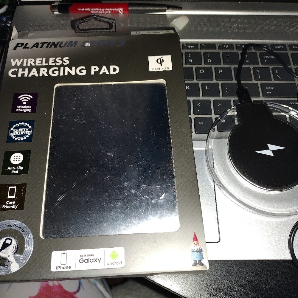 Wireless phone charger